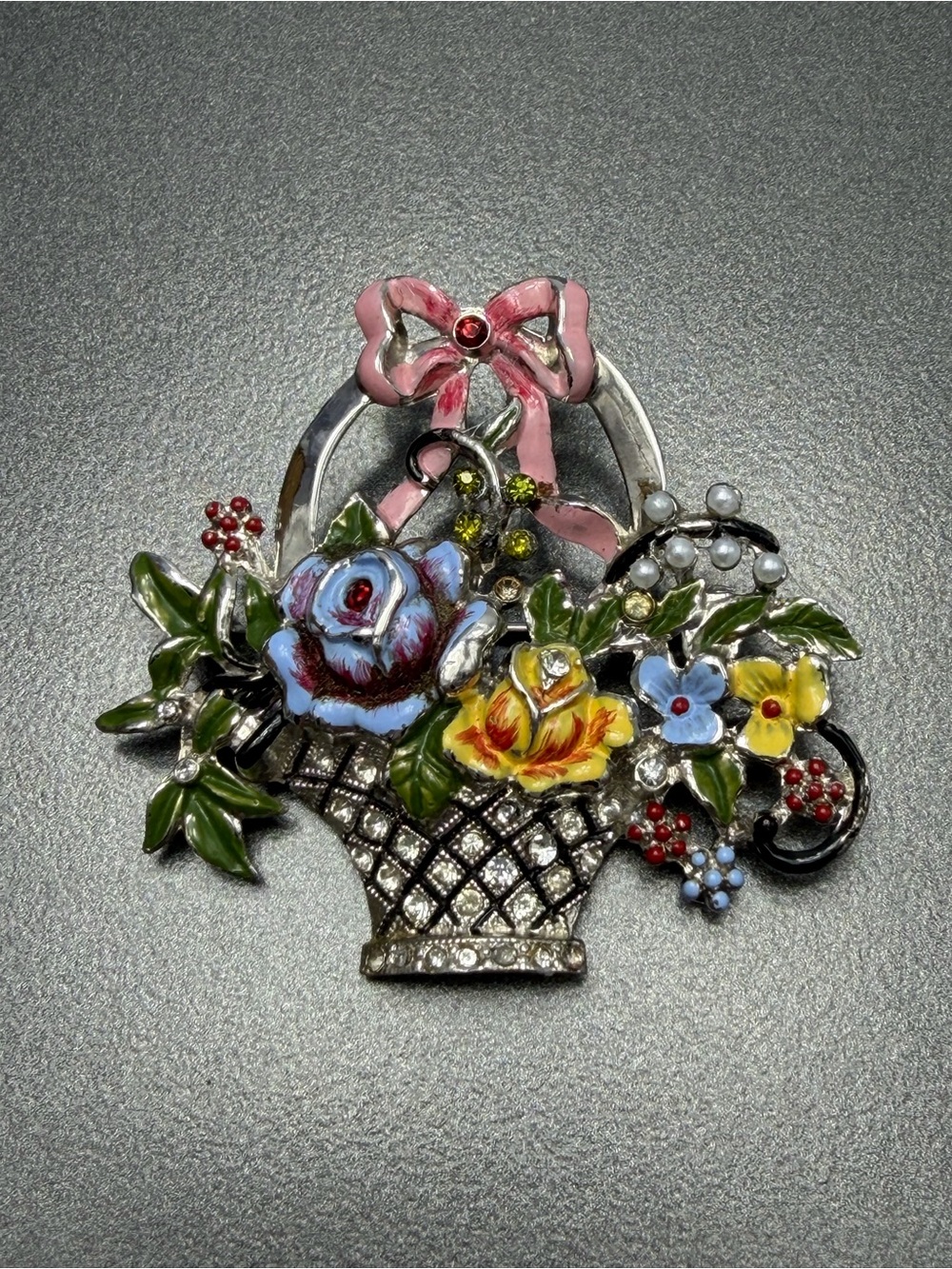 Vintage  Flower Basket Enamel Brooch #288ub